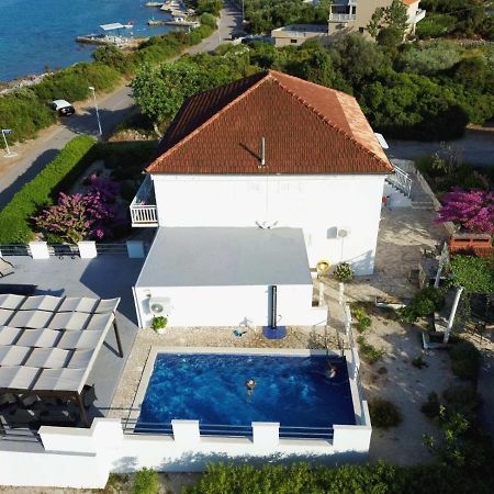 Fei Fei Apartments Račišće Eksteriør billede