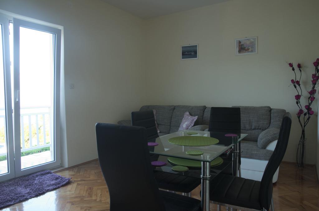 Fei Fei Apartments Račišće Eksteriør billede